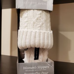 *NWT* Saks Fifth Avenue | Gwyneth Slippers | Size 7-8
